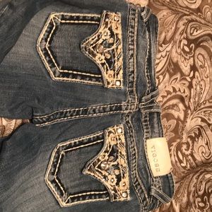 Maurices Vigoss New York Capri sz 5/6